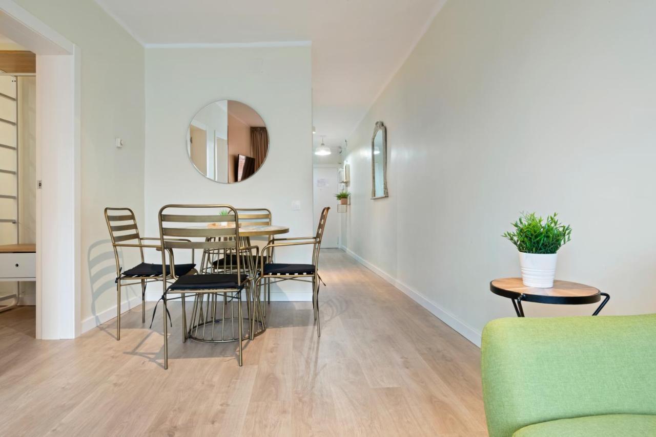 Tendency Apartments Forum 4 Sant Adria de Besos Εξωτερικό φωτογραφία