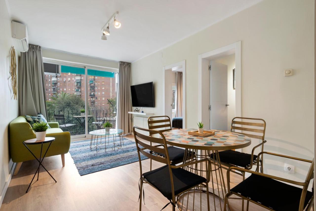 Tendency Apartments Forum 4 Sant Adria de Besos Εξωτερικό φωτογραφία