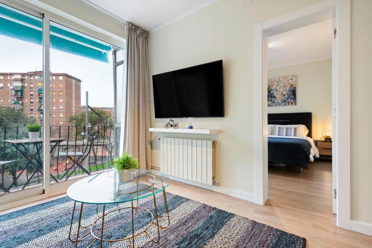 Tendency Apartments Forum 4 Sant Adria de Besos Εξωτερικό φωτογραφία